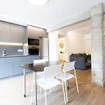 Apartament Kofradia *